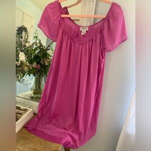 Vanity Fair nightgown